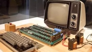 Apple’ın ilk bilgisayarı rekor fiyata satıldı