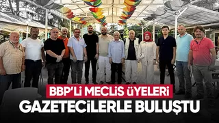 BBP Akyazı Meclis üyeleri gazetecilerin basın bayramını kutladı