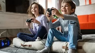 Çocukların 3 saat bilgisayar oyunu oynaması beyni geliştiriyor 