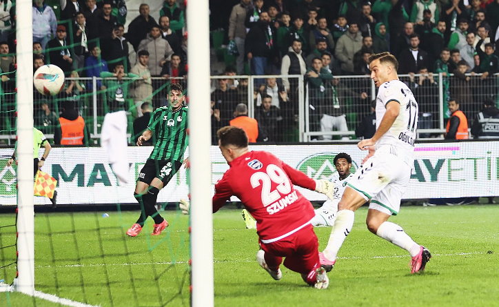 sakaryaspor-0-kocaelispor-1r2pit1lobu