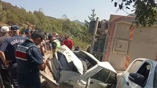 Kahramanmaraş'ta feci kaza! Freni patlayan kamyon kalabalığa daldı