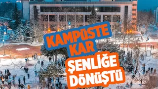 Kampüste öğrenciler kar topu savaşı yaptı