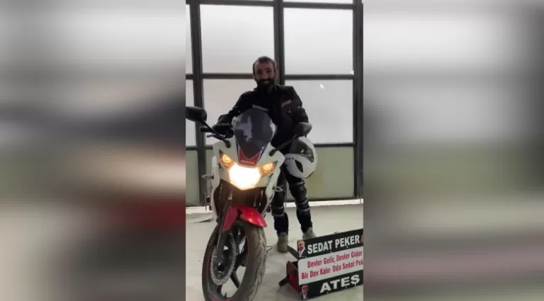 Sedat Peker Akyazılı hayranına motosiklet hediye etti