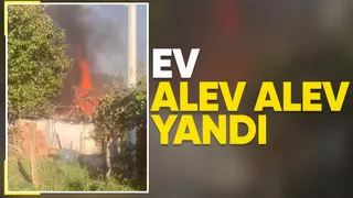 Tek katlı ev yandı